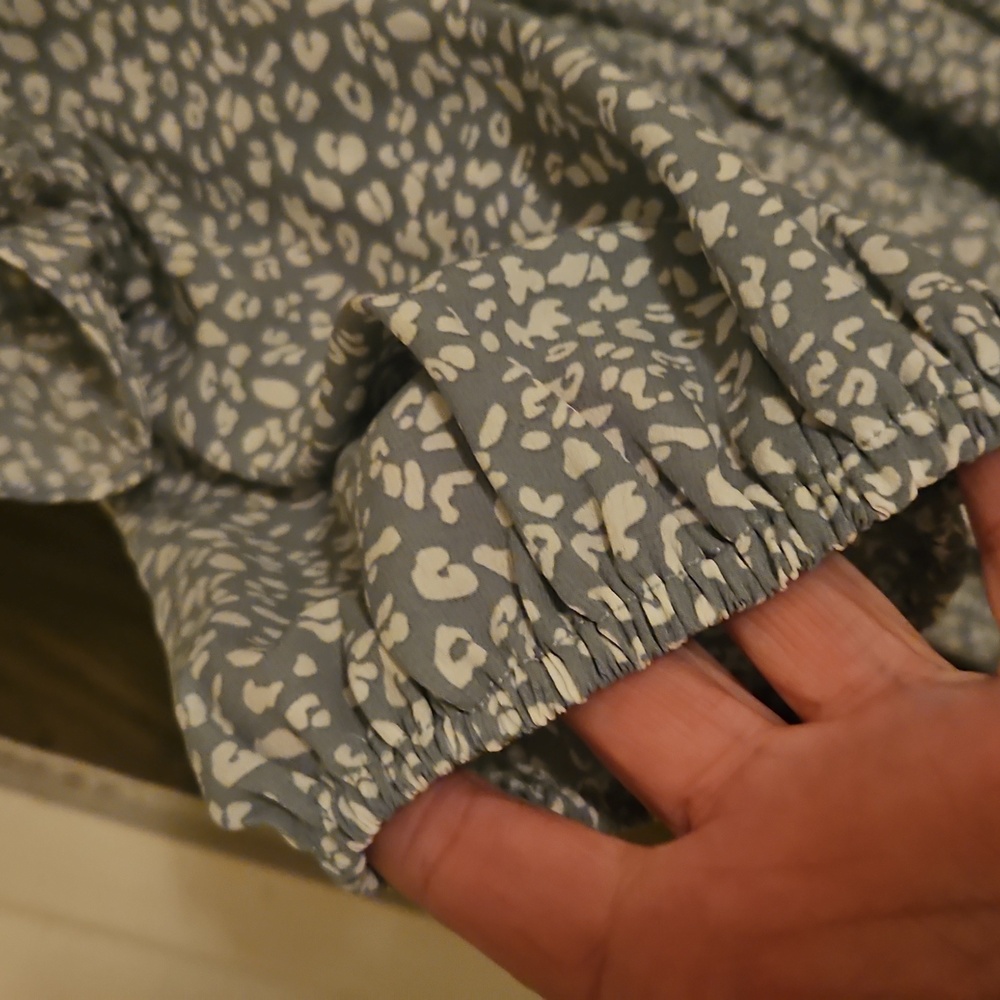 NWOT Anthro ODDY Top - Picture 6 of 6